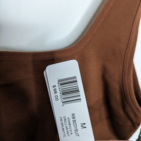 WEWOREWHAT Brown Circular Knit Ribbed Stretch Activewear Bodysuit NEW Size M - Picture 3 of 6